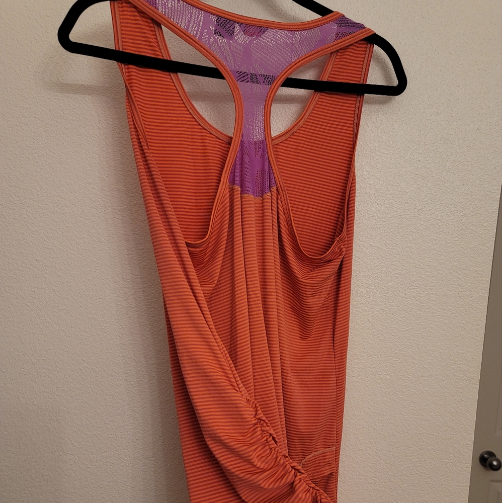Merrell work out shirt - Picture 2 of 4